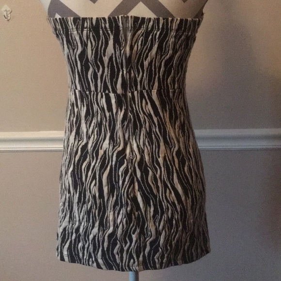 Like new! Dress! - Picture 2 of 3